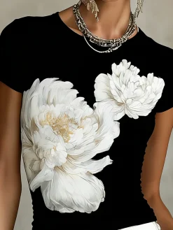 Casual Floral Slim Fit Graphic T-Shirt