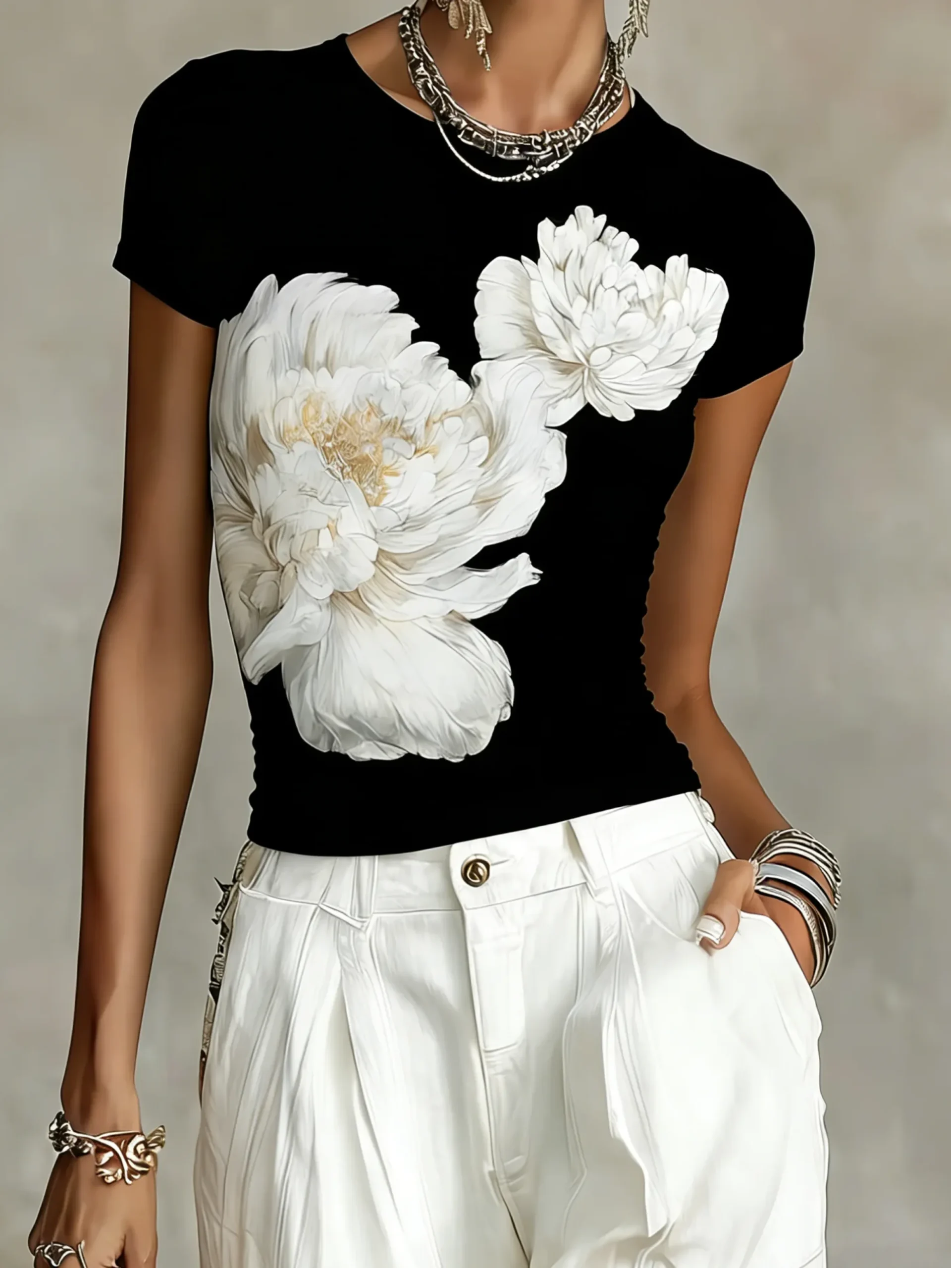 Casual Floral Slim Fit Graphic T-Shirt