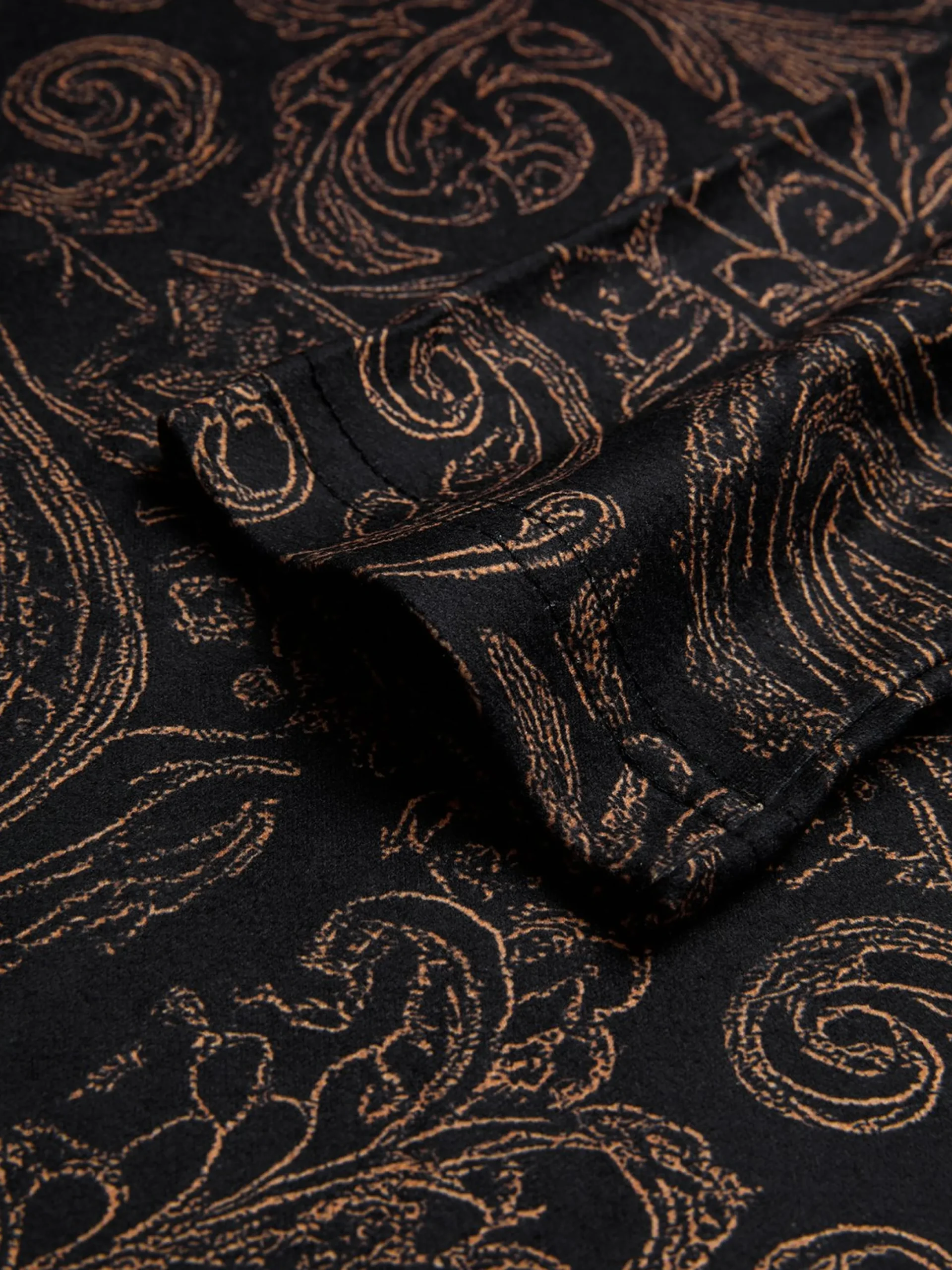 Casual Paisley Printing Turtleneck T-shirt