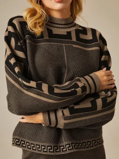 Crew Neck Loose Urban Geometric Sweater