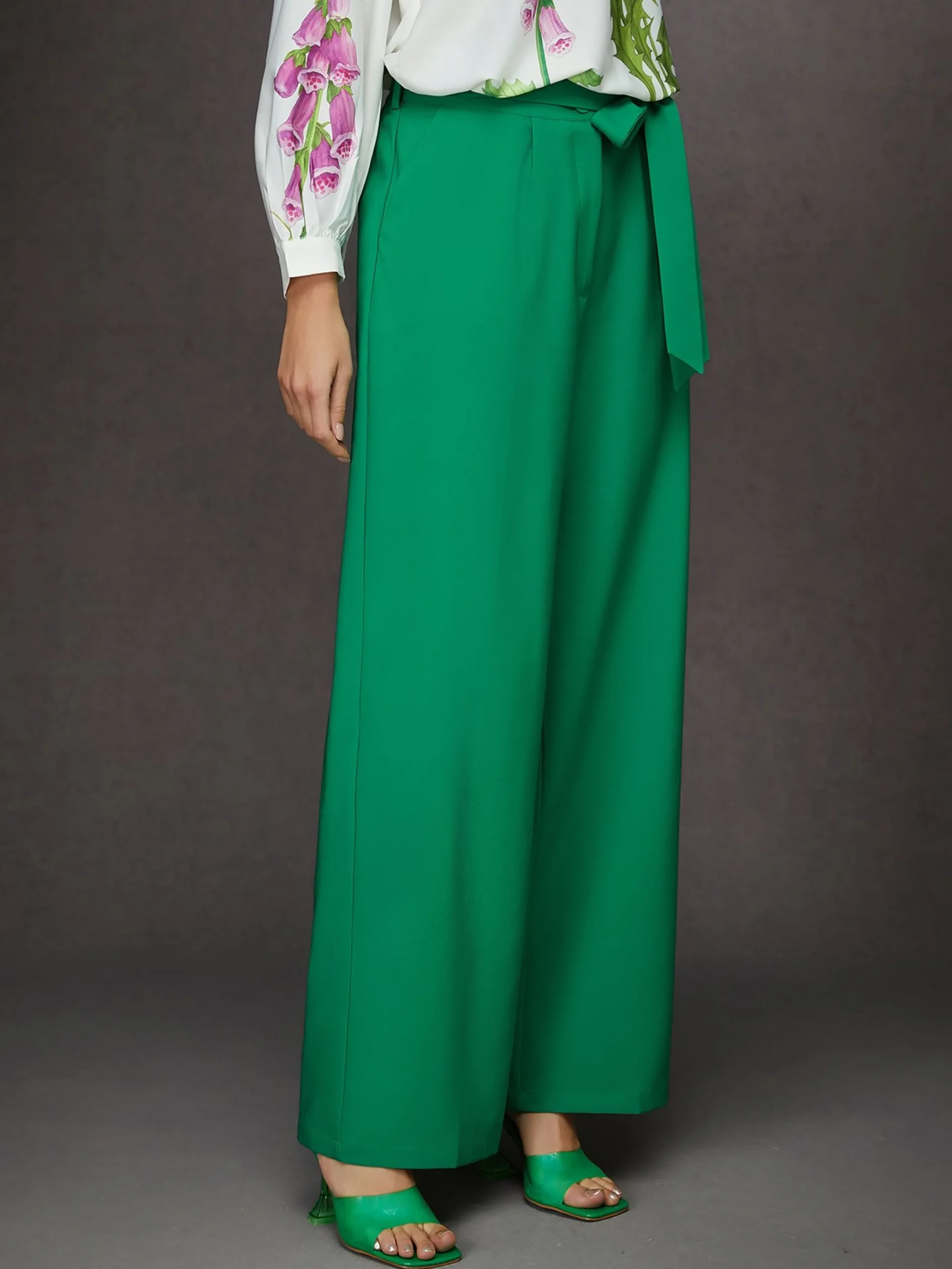 Elegant High-Drape Wide Leg Trousers with Bow Belt