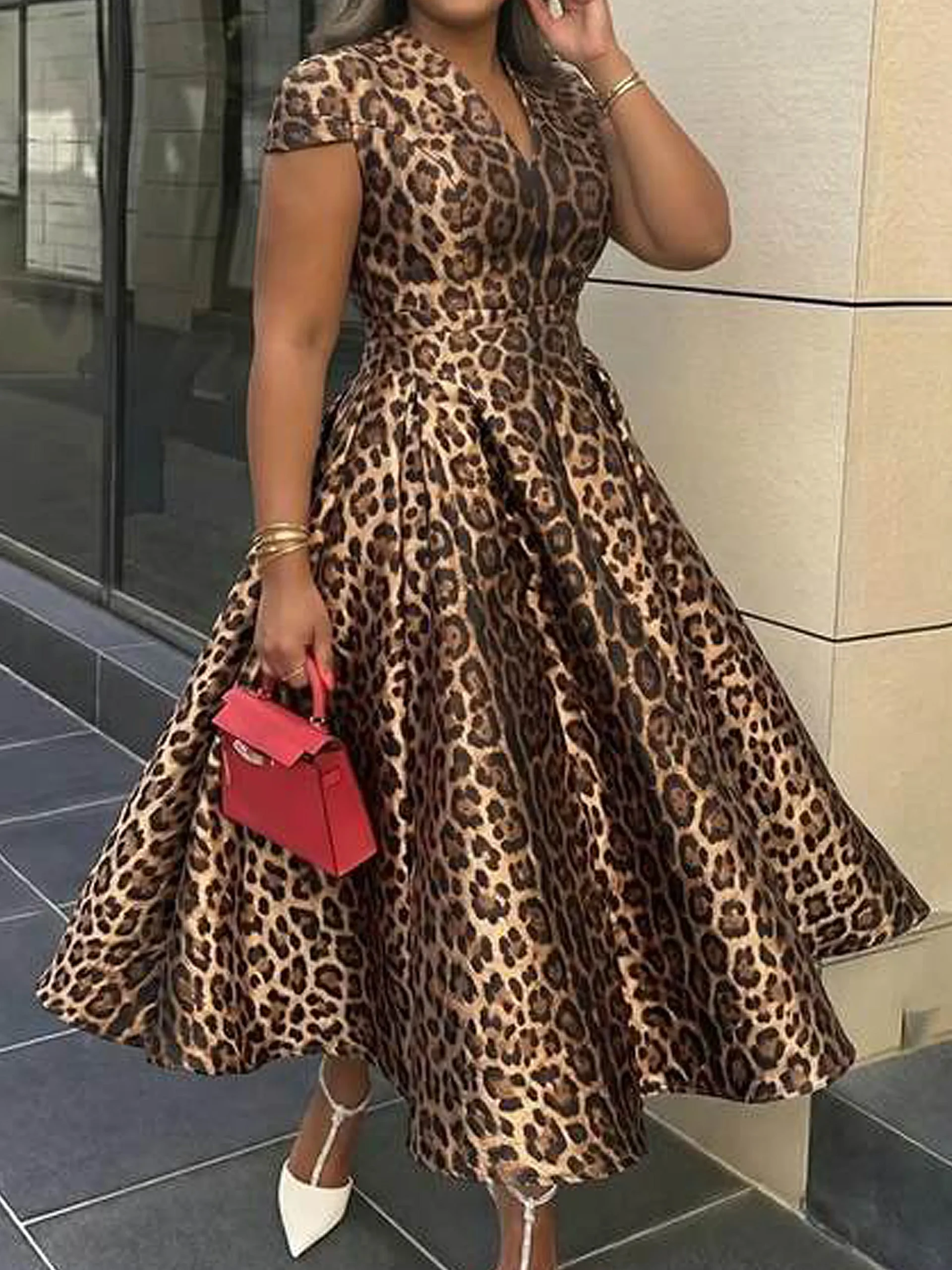 Elegant Leopard V Neck Maxi Dress