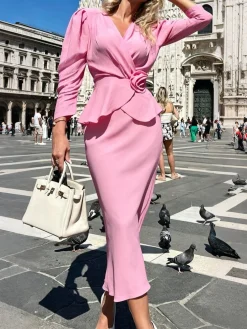 Elegant Plain 3D Floral Blouse