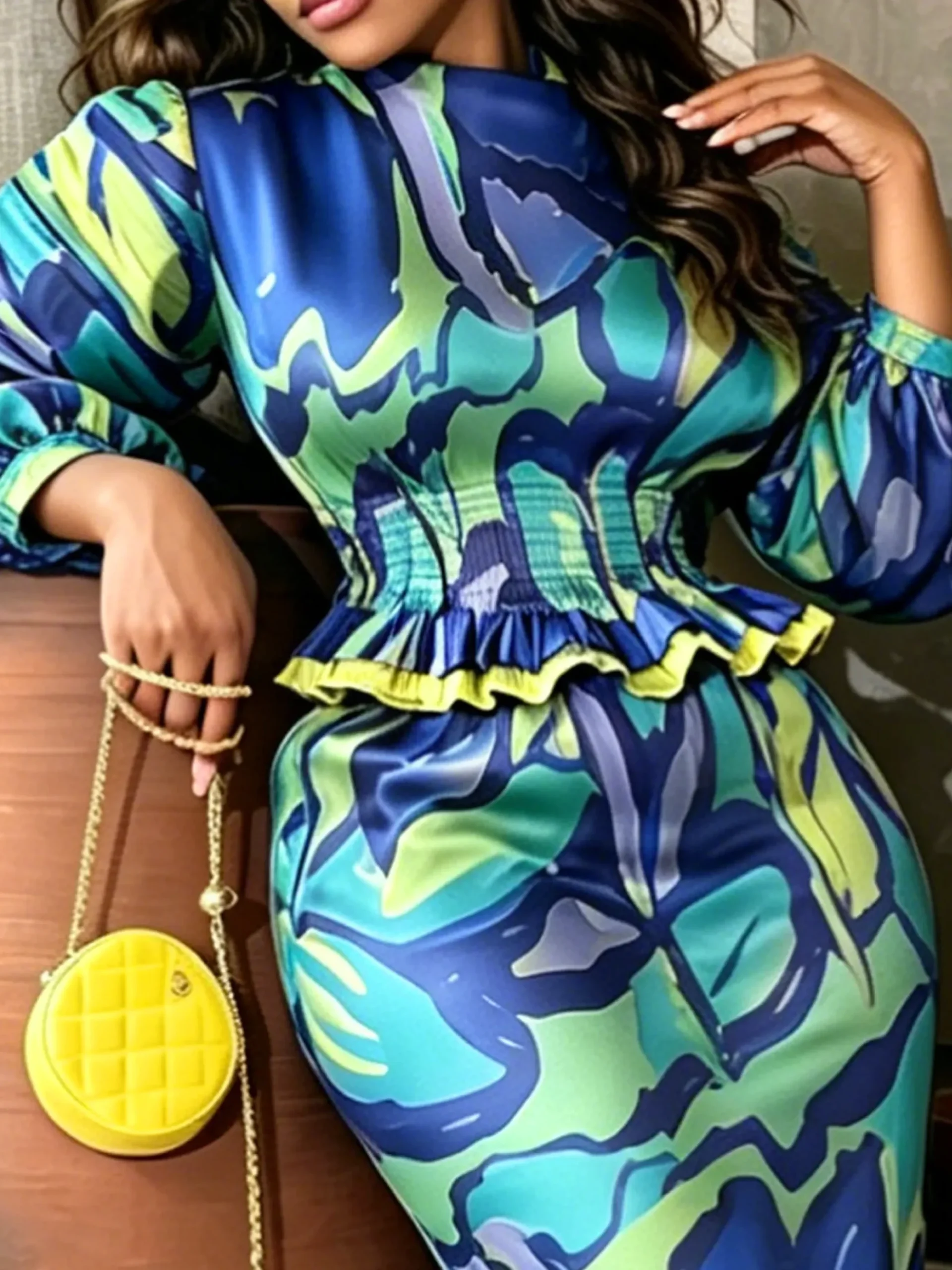 Elegant Random Print Printing Balloon Sleeve Blouse
