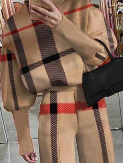 Half Turtleneck Urban Plaid Loose Sweatshirt