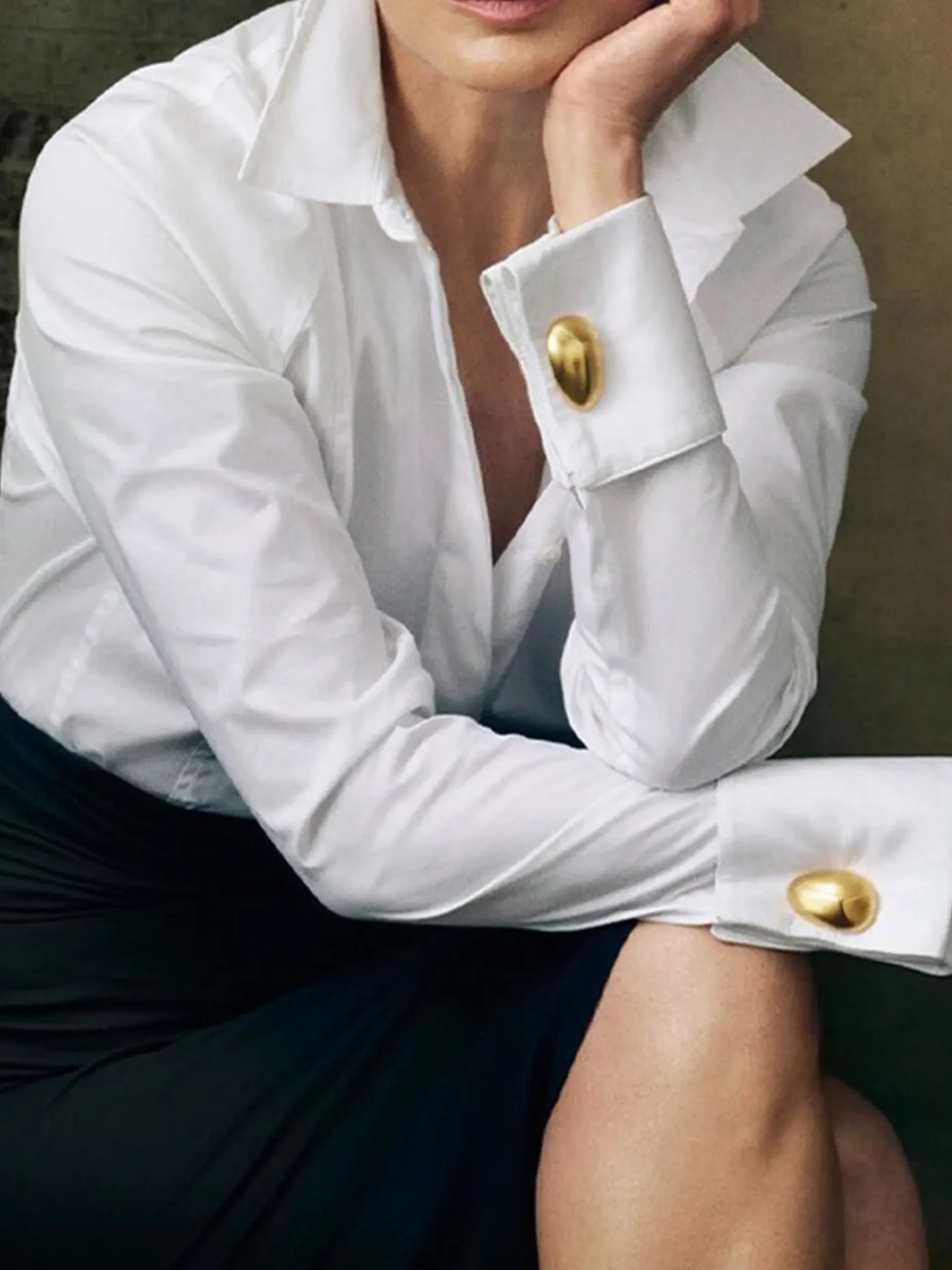 Urban Plain Loose Buckle Shirt