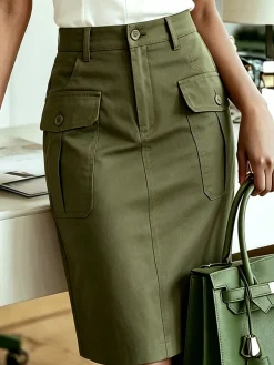 Urban Pockets Plain Knee Length Skirt
