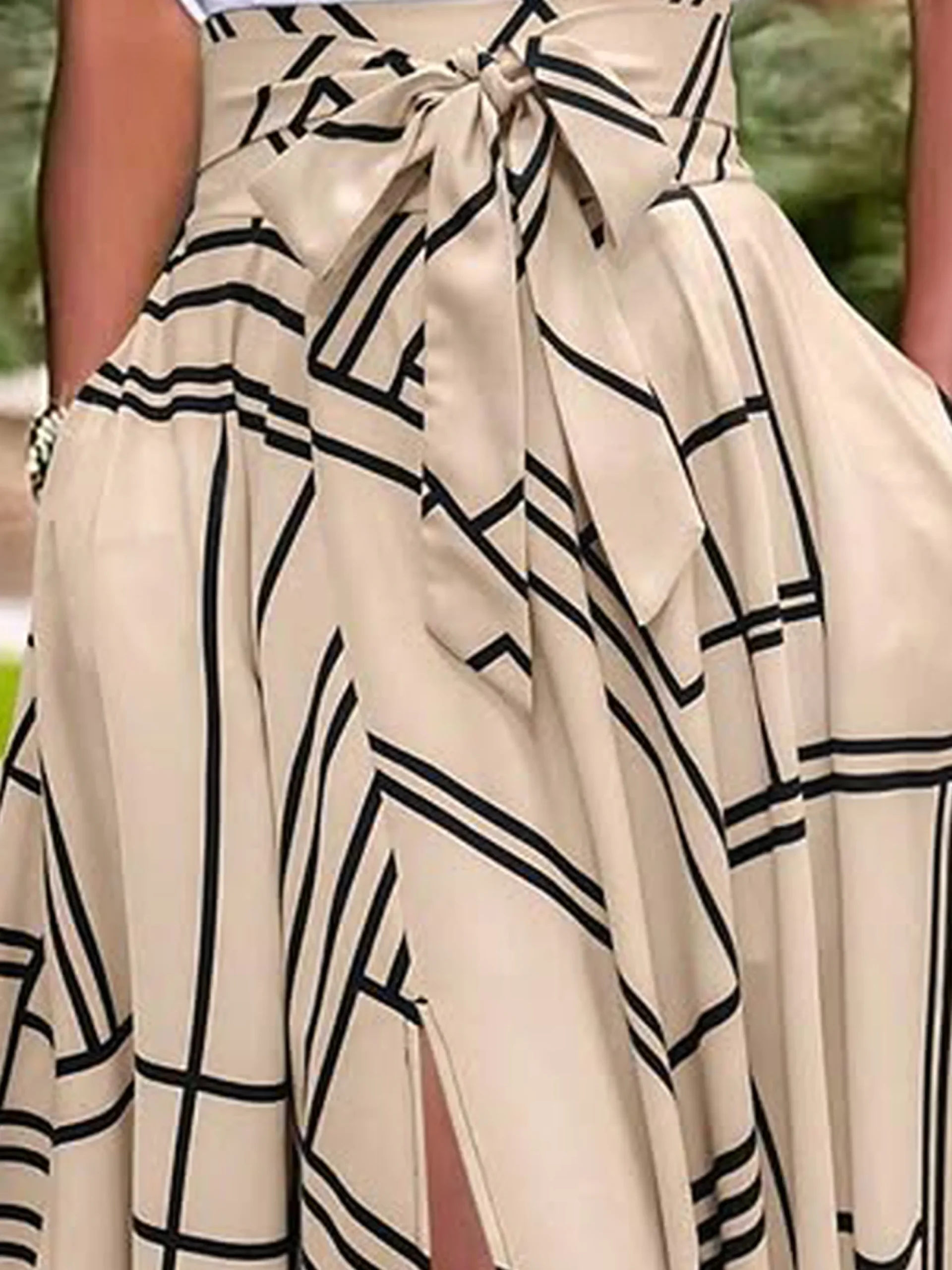 Urban Slit Geometric Midi Skirt